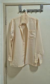 (Category: ) located in . Submitted by azlinwardrobe (Listing ID 1353165766, Image 1). Description: .