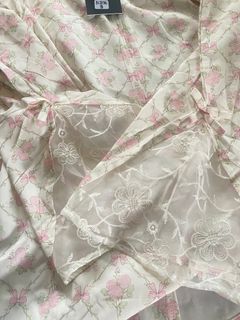 (Category: ) located in . Submitted by jeeongyn (Listing ID 1353084192, Image 1). Description: .