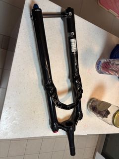 (Category: ) located in . Submitted by mactan3 (Listing ID 1353290474, Image 1). Description: .