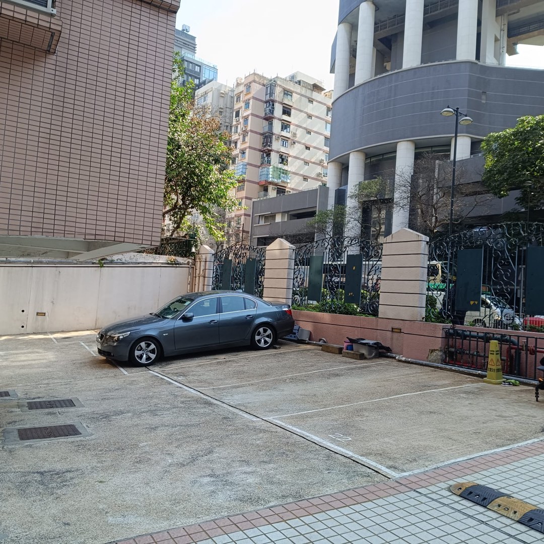 無蓋車位63437681145091112