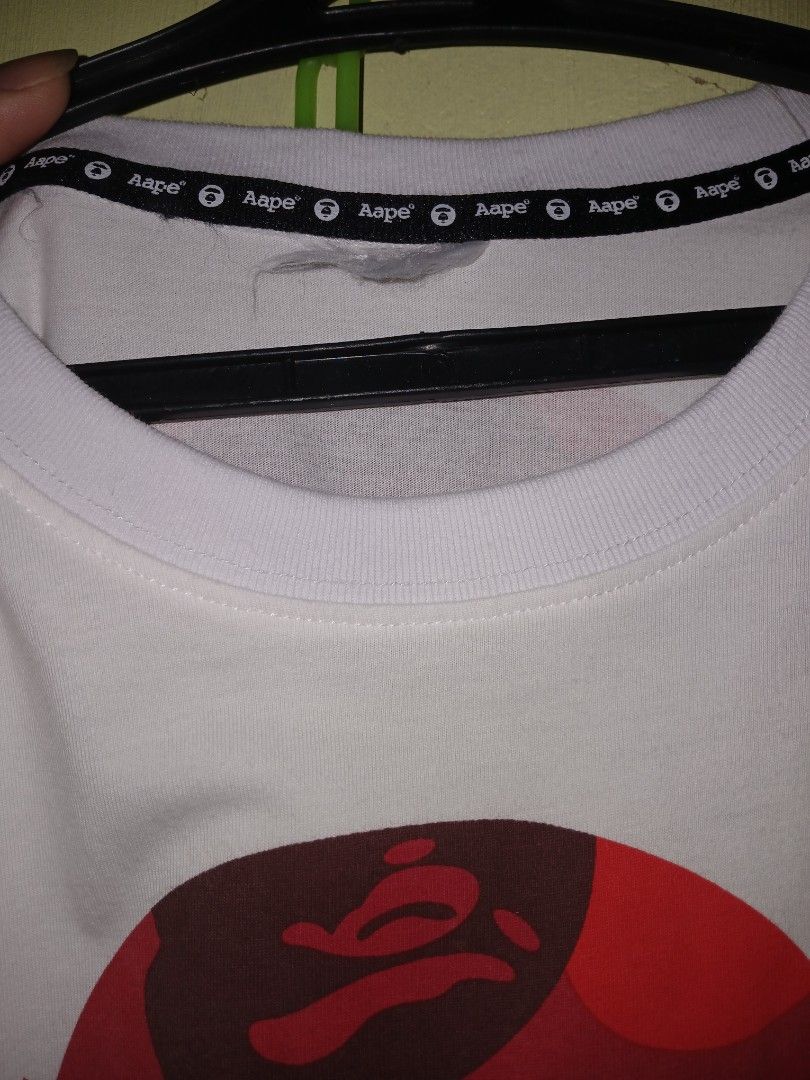 Aape tshirt (Category: Tshirts & Polo Shirts ) located in Zamboanga. Submitted by syntax_20 (Listing ID 1353369222, Image 3). Description: Aape tshirt excellent 17 x 25.5 cut tags.