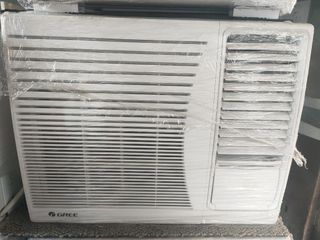 Aircon Gree 1HP Inverter Grade Good condition 4 months used