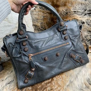 （分類：）位於 。 由 prettywwt 提交（商品編號 1353390744，圖片 1）。簡介： 。