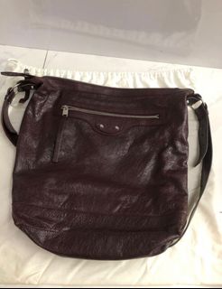(Category: ) located in . Submitted by papashop123 (Listing ID 1353236746, Image 1). Description: .