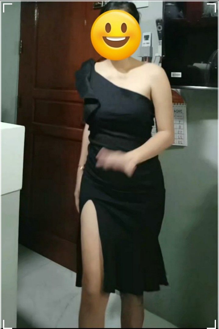 Black dress ruffle one shoulder with slit (Category: Dresses) located in Rizal. Submitted by sgultimate (Listing ID 1353138689, Image 2). Description: .