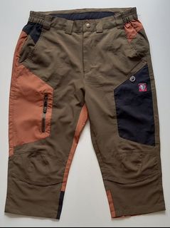 (Kategori: ) berada di . Dikirim oleh panduko_thrifting (ID iklan 1353393473, Gambar 1). Deskripsi: .
