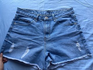(Category: ) located in . Submitted by verafaye (Listing ID 1353320610, Image 1). Description: .