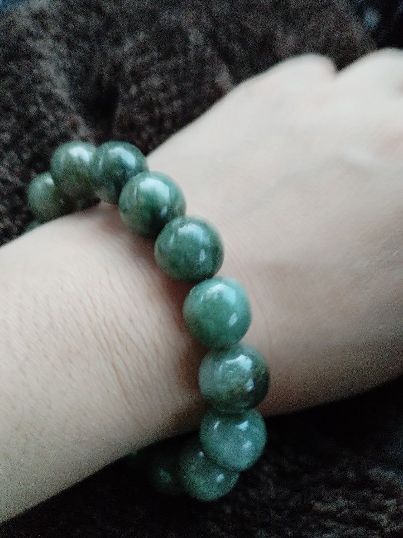 😍 Burma Jadeite Bracelet (Category: Bracelets) located in Quezon City. Submitted by themissingpiecesarehere (Listing ID 1353406715, Image 2). Description: High quality..