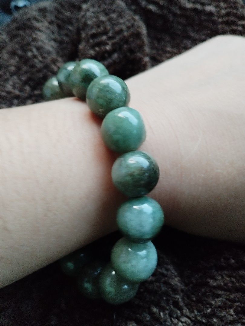 😍 Burma Jadeite Bracelet (Category: Bracelets) located in Quezon City. Submitted by themissingpiecesarehere (Listing ID 1353406715, Image 3). Description: High quality..