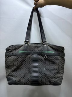 (Category: ) located in . Submitted by elleshops (Listing ID 1353223803, Image 1). Description: .