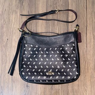 (Category: ) located in . Submitted by thrift_fits (Listing ID 1353363762, Image 1). Description: .