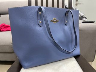 (Category: ) located in . Submitted by sneakyrabbit (Listing ID 1353376742, Image 1). Description: .