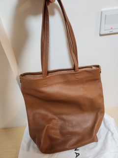 （分類：）位於 。 由 blazek 提交（商品編號 1353277361，圖片 1）。簡介： 。