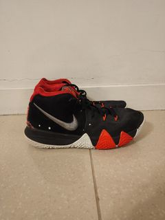 (Category: ) located in . Submitted by shiny_authentic_kickz (Listing ID 1353325265, Image 1). Description: .