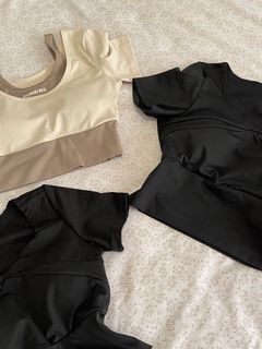 (Category: ) located in . Submitted by chic.declutter (Listing ID 1353274609, Image 1). Description: .