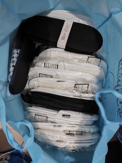 (Category: ) located in . Submitted by pooixin (Listing ID 1353368704, Image 1). Description: .