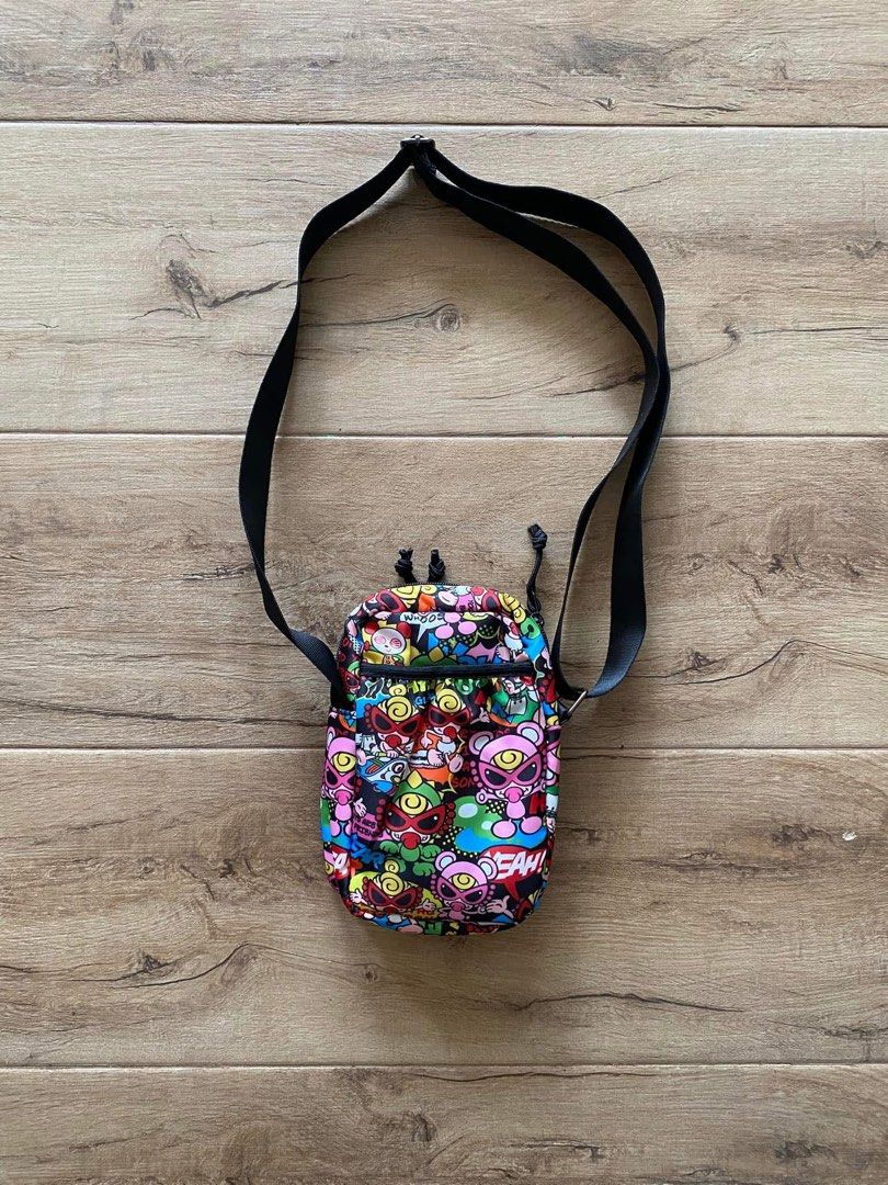 Hysteric Glamour (Category: Sling Bags) located in Legazpi City. Submitted by junjun2323 (Listing ID 1353241268, Image 2). Description: Hysteric Glamour Mini Sling Excellent condition Size: 6 x 8 inches dimension Mahal ng brand new nito Nasa 5k SRP nito.