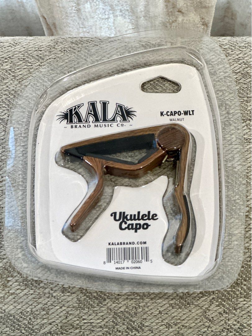 Kala Ukulele Capo (Category: Musical Instruments) located in Quezon City. Submitted by penguinco (Listing ID 1353323276, Image 3). Description: - durable - easy to use - fits any size ukulele - soft silicone pads to keep ukulele safe from scratches.