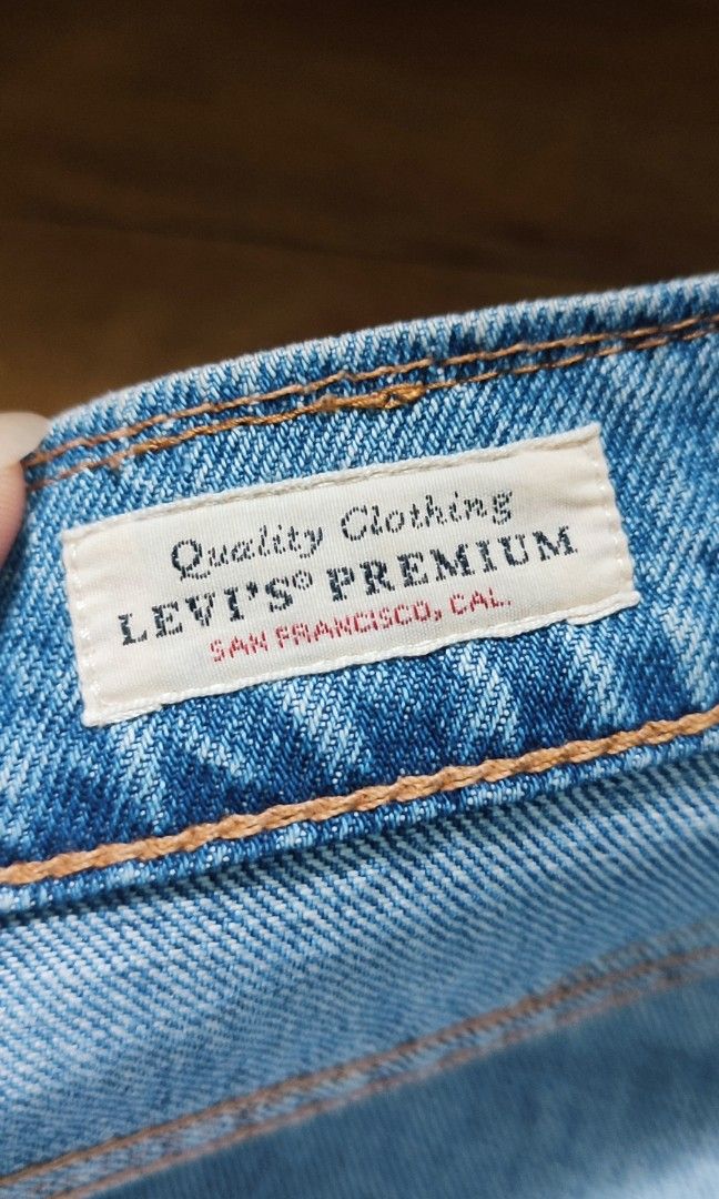 Levis Denim Pants Hi Ball (Category: Jeans) located in Manila. Submitted by kenthrift2000 (Listing ID 1353377624, Image 3). Description: Levis Hi Ball Tattered Denim Pants W32/L38 Freeship 📦 Jnt/Lalamove.