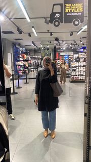 (Category: ) located in . Submitted by nursymra (Listing ID 1353222101, Image 1). Description: .