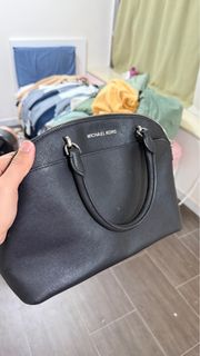 （分類：）位於 。 由 jackycyr 提交（商品編號 1353331311，圖片 1）。簡介： 。