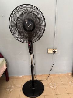 (Category: ) located in . Submitted by prakashrupaye (Listing ID 1353239744, Image 1). Description: .