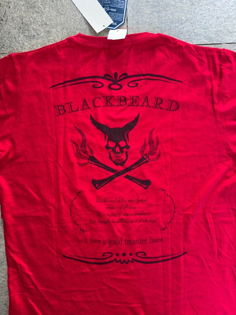 Movie Shirt (Category: Tshirts & Polo Shirts ) located in General Santos City (Dadiangas). Submitted by byph_ (Listing ID 1353356875, Image 2). Description: Pirates of the Caribbean tee Brand new condition No issue Size Large 21x26.5 dimension .
