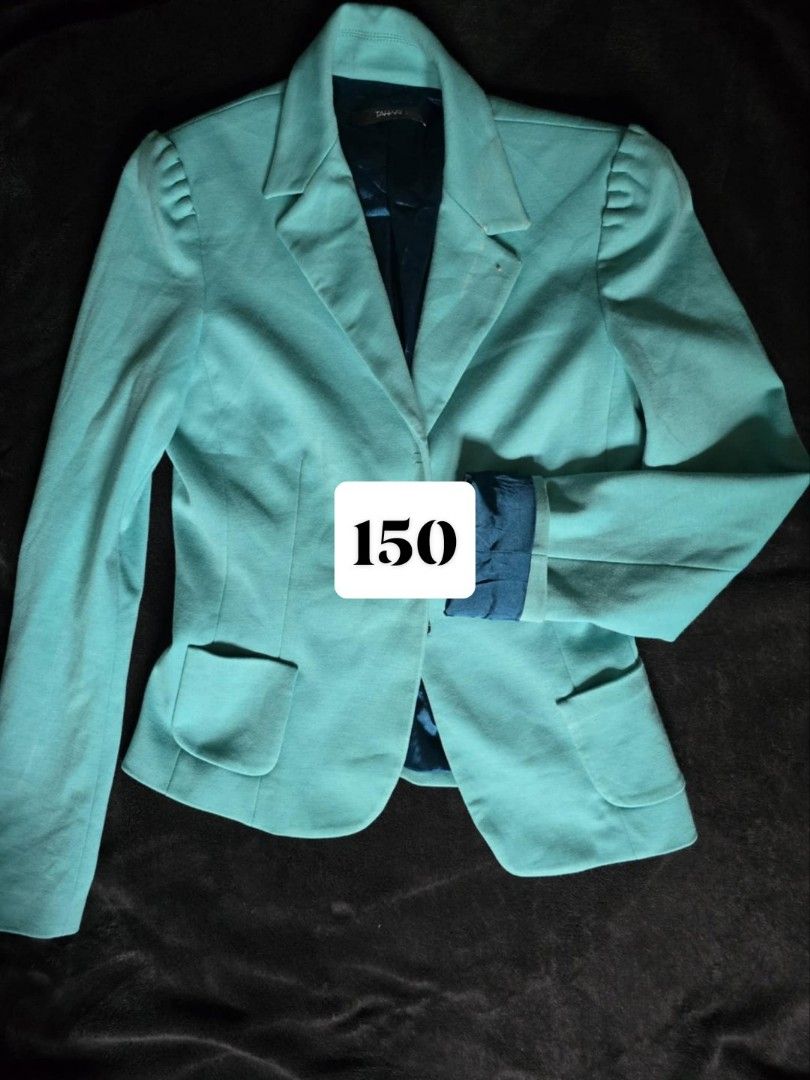Office Blazer (Category: Others Tops) located in Davao. Submitted by twixieeee17 (Listing ID 1353259043, Image 1). Description: .