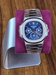 (Category: ) located in . Submitted by 1timepieceglobal (Listing ID 1353356212, Image 1). Description: .