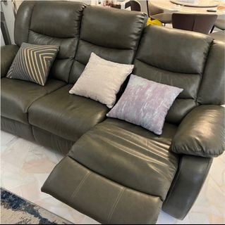 (Category: ) located in . Submitted by eqraya (Listing ID 1353324209, Image 1). Description: .