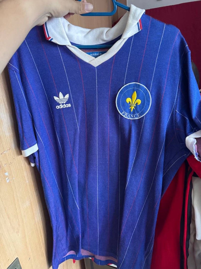 Official jerseys Le Coq Sportif on sale on Rugby Shop