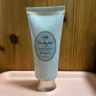 （分類：）位於 。 由 Lormi 提交（商品編號 1353350220，圖片 1）。簡介： 。