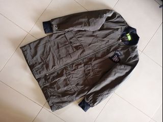(Kategori: ) berada di . Dikirim oleh alesaputra06358 (ID iklan 1353270968, Gambar 1). Deskripsi: .