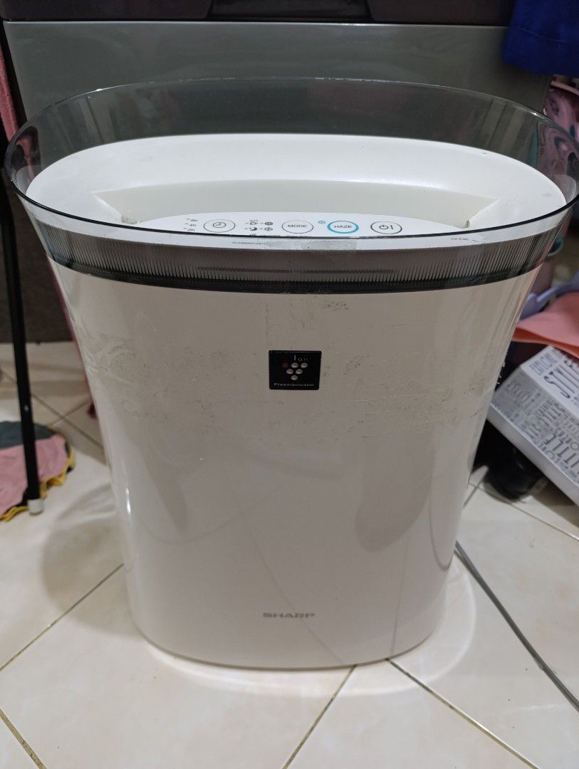 Sharp Plasma Cluster Air Purifier (Category: Air Purifiers & Dehumidifiers) located in Makati City. Submitted by declutz_miraieonlineshop (Listing ID 1353297073, Image 1). Description: Sharp Air purifier model FP-F540 well used not using anymore I have so many humidifier in the house. but planning to buy a bigger one. no return and no exchange. it's sla second hand not a brand new.