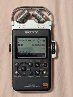 （分類：）位於 。 由 prifddinas 提交（商品編號 1353381001，圖片 1）。簡介： 。