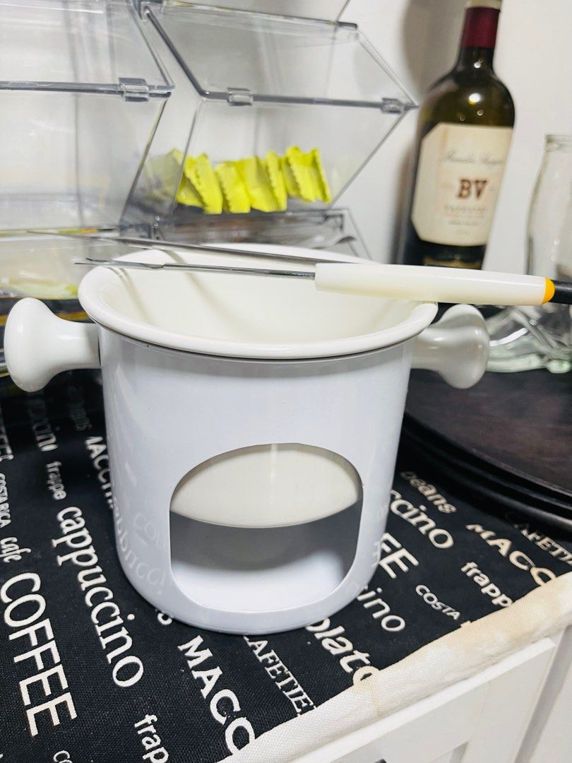 TAKE ALL BUNDLE KITCHENWARE TABLEWARE (Category: Other Kitchenware & Tableware) located in Caloocan City. Submitted by epicogiftshop (Listing ID 1353364200, Image 3). Description: .