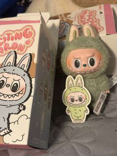 （分類：）位於 。 由 poorbear888 提交（商品編號 1353370212，圖片 1）。簡介： 。