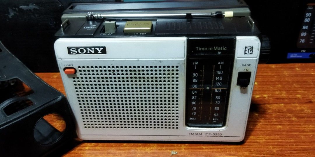 Branded Transistor Radio (Vintage) (Category: Portable Music Players) located in Pasay City. Submitted by marineljapansurplus (Listing ID 1353219564, Image 2). Description: Branded Transistor Radio Vintage, Rare Hard to find unit 1. (S O L D) Sony ICF-5250 Made in Japan FM/AM 2 Band AM complete station. FM upto 90mhz (Japan Standard station) Power: 4.5v adaptor or 4.5v battery (3 x 1.5v) With leather case Price: ₱1,500 2. National R-U3 Made in Ja