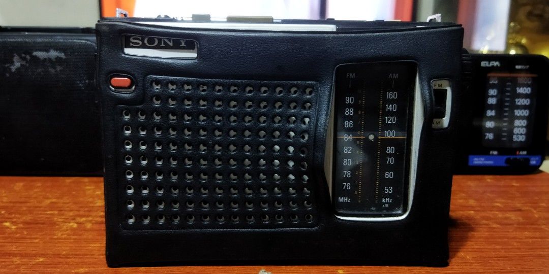 Branded Transistor Radio (Vintage) (Category: Portable Music Players) located in Pasay City. Submitted by marineljapansurplus (Listing ID 1353219564, Image 3). Description: Branded Transistor Radio Vintage, Rare Hard to find unit 1. (S O L D) Sony ICF-5250 Made in Japan FM/AM 2 Band AM complete station. FM upto 90mhz (Japan Standard station) Power: 4.5v adaptor or 4.5v battery (3 x 1.5v) With leather case Price: ₱1,500 2. National R-U3 Made in Ja