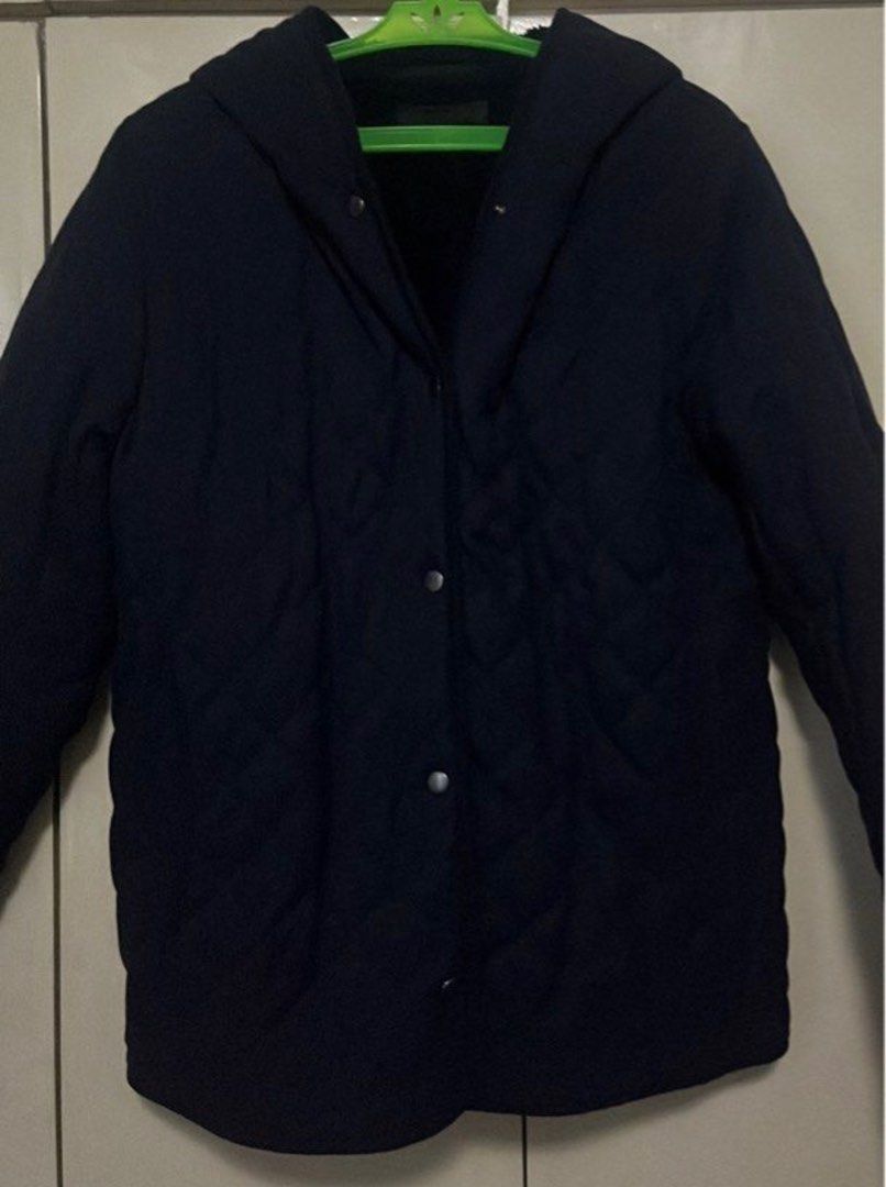 Uniqlo Quilted Fleece Jacket (Category: Coats, Jackets and Outerwear) located in Caloocan City. Submitted by driecloset (Listing ID 1353354749, Image 1). Description: - bought it last 2018 and only used once during China trip - they dont sell this in uniqlo anymore! rfs: doesn't fit me anymore.