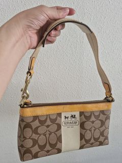 (Category: ) located in . Submitted by tayshl (Listing ID 1353215091, Image 1). Description: .