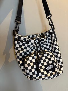 (Kategori: ) berada di . Dikirim oleh ocrot (ID iklan 1353314019, Gambar 1). Deskripsi: .