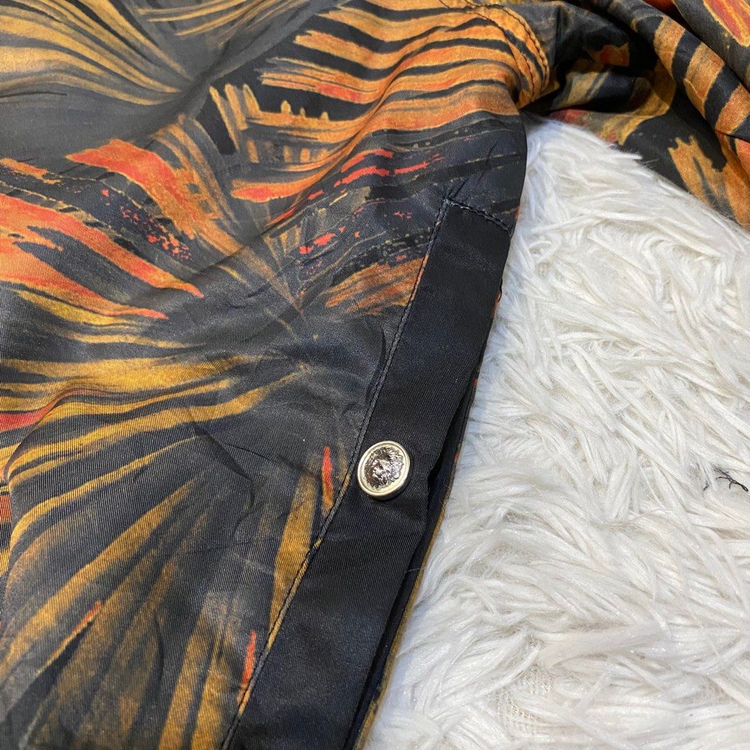 Versace Versus Bomber Jacket for Man (Category: Coats, Jackets and Outerwear) located in Taguig. Submitted by askgue (Listing ID 1353342653, Image 3). Description: Versace Versus Bomber Jacket for Men Dimes: 22 x 23 (48 on Tag) Color rate: 10/10 Good ribbings Check zipper. One zipper is missing its puller Complete washtags See pictures for more details. What you see is what you get‼️ Asking price - 2,450 Taguig Loc Gcash payment JnT shipping Can 