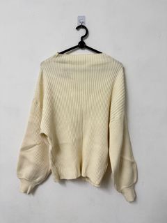 (Category: ) located in . Submitted by finaapreloved (Listing ID 1353379457, Image 1). Description: .