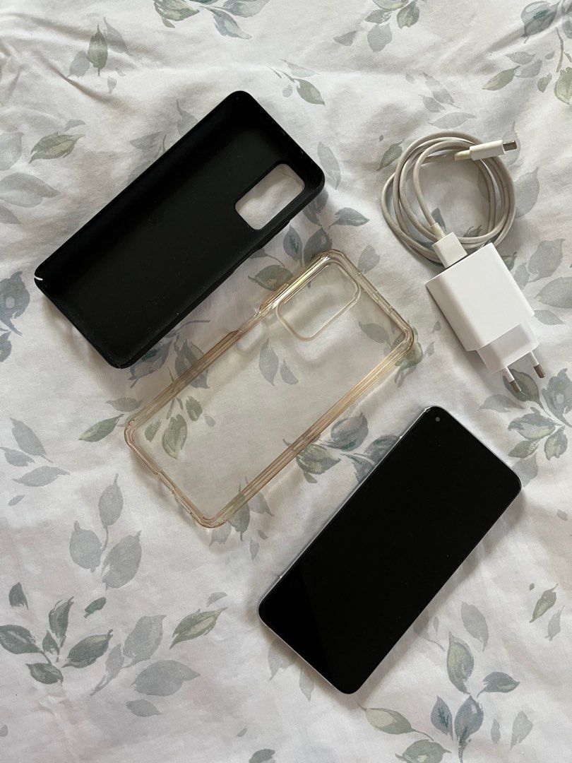 Xiaomi Mi10T Pro (Category: Xiaomi) located in Santa Rosa. Submitted by _joannealexis (Listing ID 1353269407, Image 1). Description: FOR SALE ‼️ Xiaomi Mi10T Pro 5G 256gb Php 8500 negotiable for sure buyers Unit and charger plus case No history of repair Honest Issue: - May 2 maliit na white dead pixel, hindi halata sa screen at hndi naman nakaka affect sa pag gamit. - Fingerprint not working Makinis pa po ang unit pwede sa maselan ☺️ ✅ 8gb+3gb R