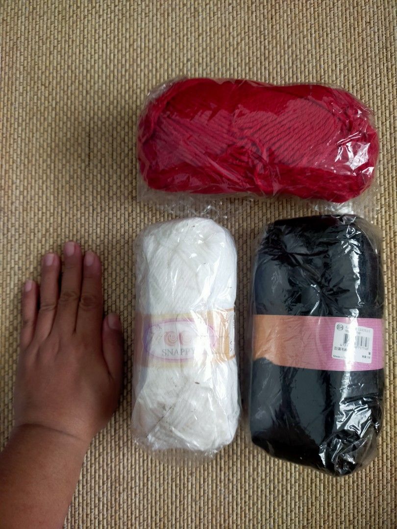 Yarn (Red, White and Black) (Category: Blouses) located in Pasig City. Submitted by alingjanang (Listing ID 1353332119, Image 2). Description: .
