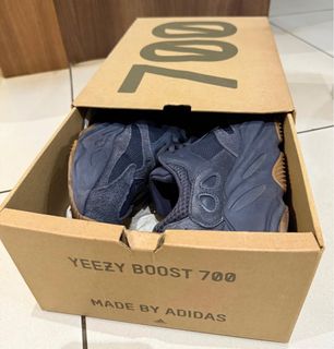 (Category: ) located in . Submitted by goodbyeeewardrobe (Listing ID 1353275867, Image 1). Description: .