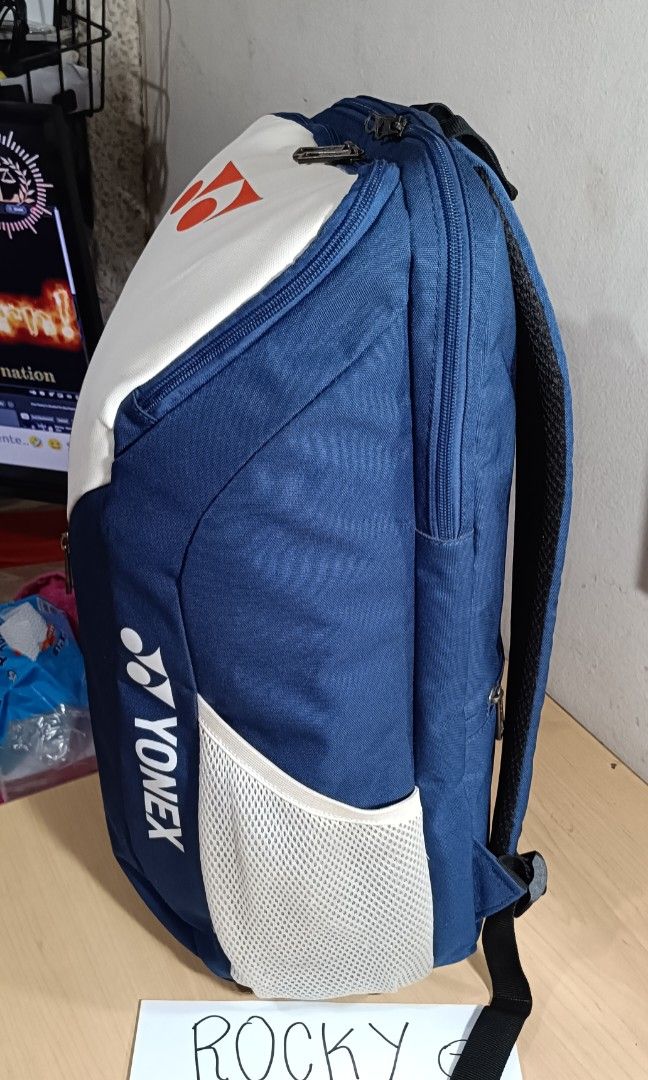 Yonex BP109U Badminton Backpack (25016) (Category: Backpacks) located in Manila. Submitted by rockymagna82486 (Listing ID 1353214339, Image 3). Description: Pre loved authentic Good condition 48x34x23cm Issues: discoloration Pass sa swap Verify all u want Can send videos Location Cubao qc.