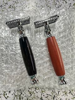 （分類：）位於 。 由 brush.collections.shaving 提交（商品編號 1353482335，圖片 1）。簡介： 。