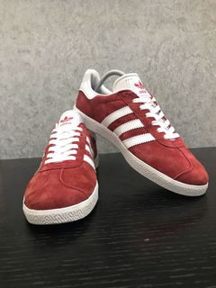 (Kategori: ) berada di . Dikirim oleh thrift.jkt01 (ID iklan 1353529077, Gambar 1). Deskripsi: .
